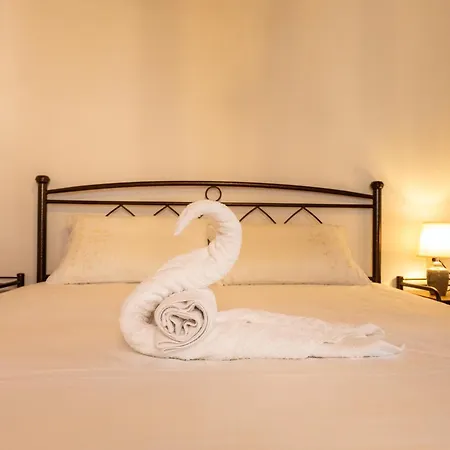 Antonis Traditional House