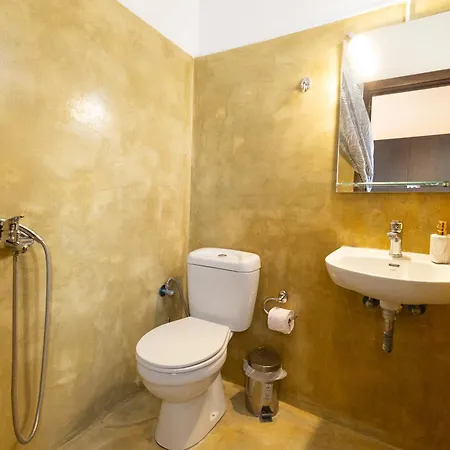 Antonis Traditional House Holiday home
