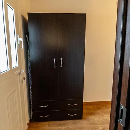 Antonis Traditional House *